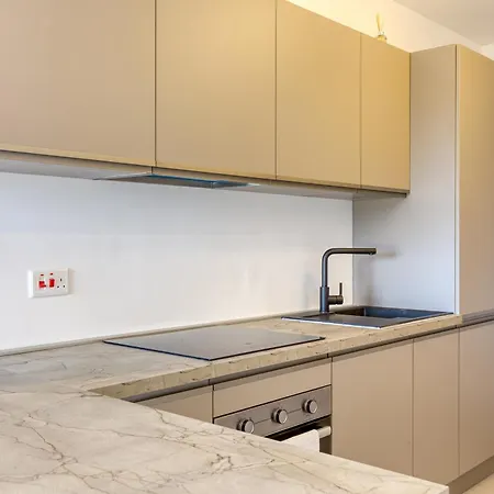 Lovely Waterfront With Stunning Views In By 360 Estates * Gzira