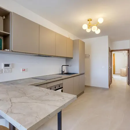 Lovely Waterfront With Stunning Views In By 360 Estates * Gzira