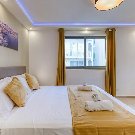 Lovely Waterfront With Stunning Views In By 360 Estates * Gzira